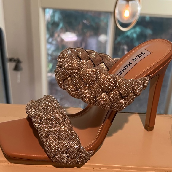 Fabulous Sparkly Heels!! - Picture 15 of 15